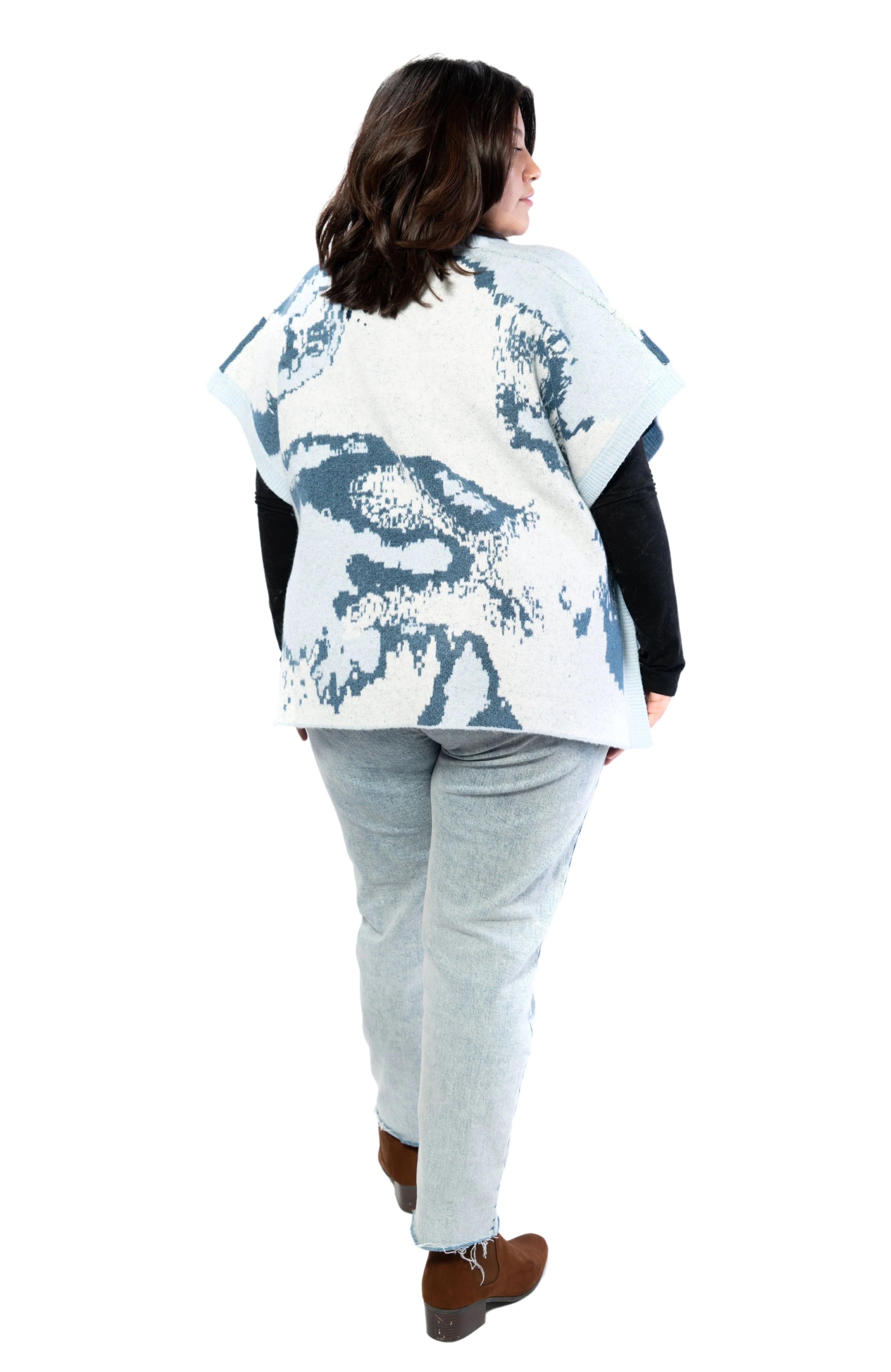 The Heather Cardigan - Image 3
