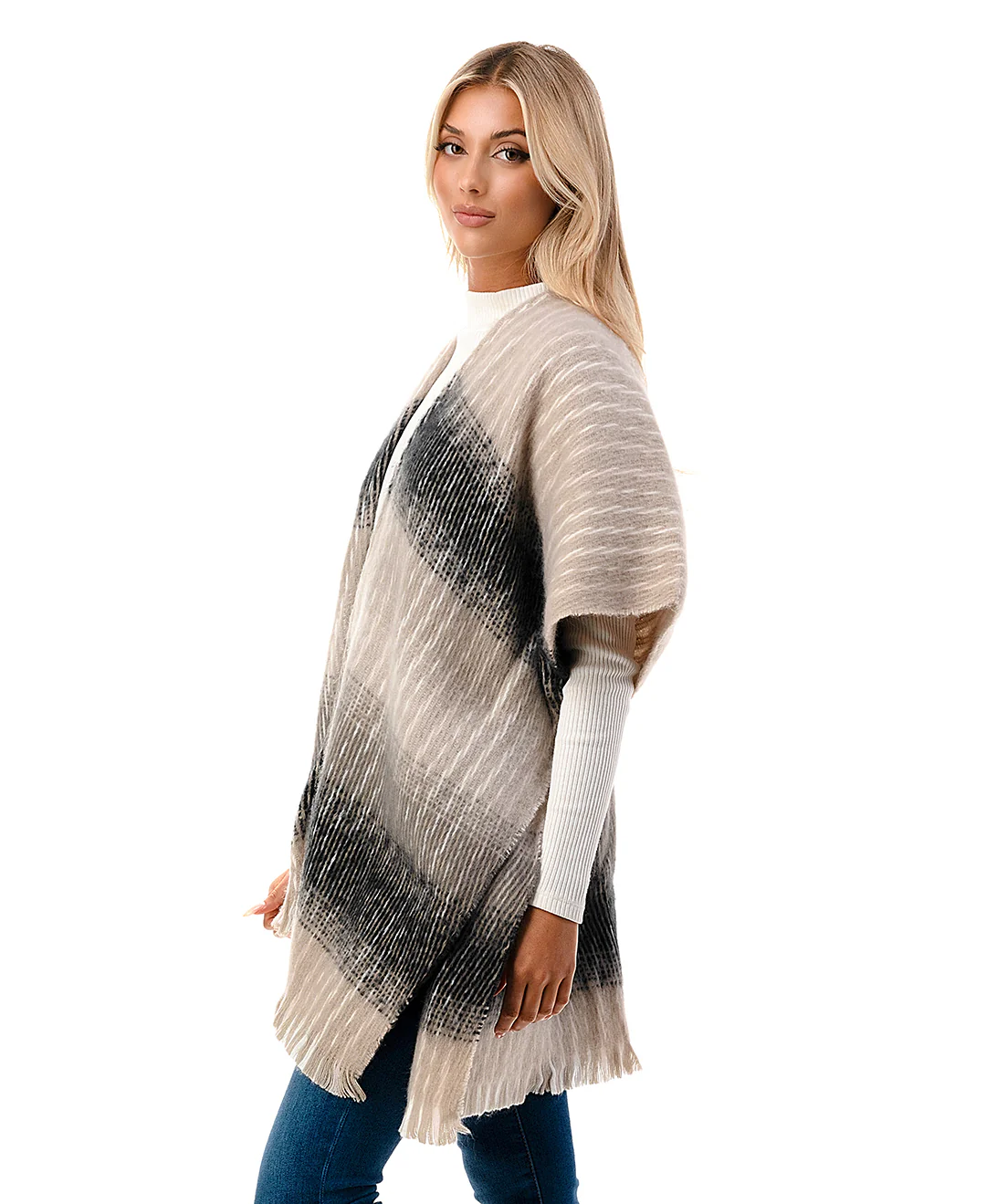 The Rowan Ruana - Image 3